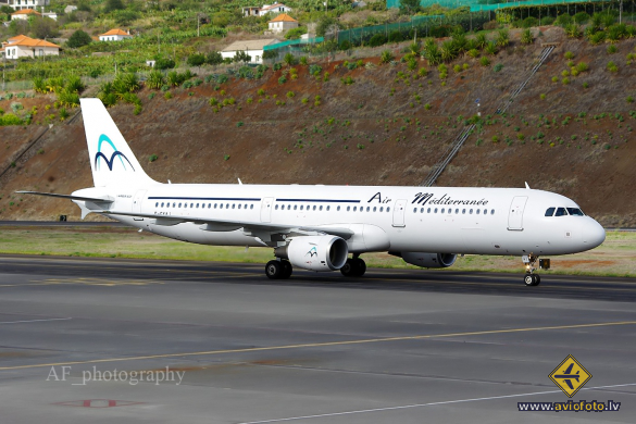 Airbus A321-211